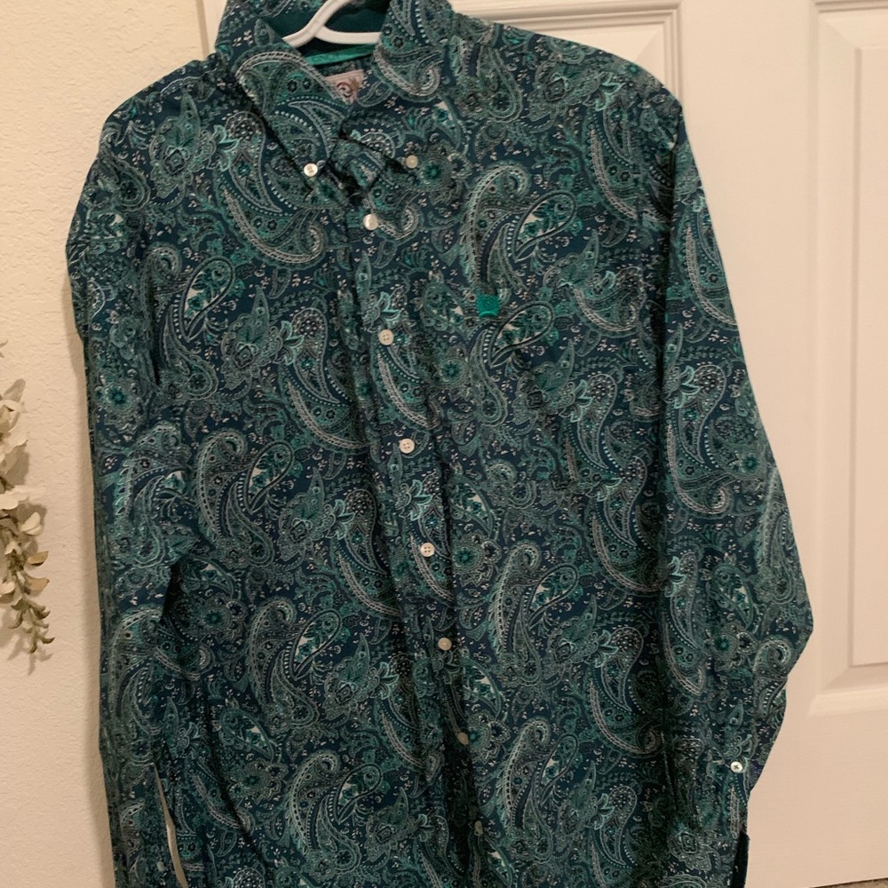 Men’s Cinch M paisley button down dress shirt